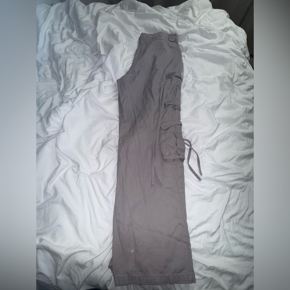Fashion Nova Women’s Charcoal Cargo Pants